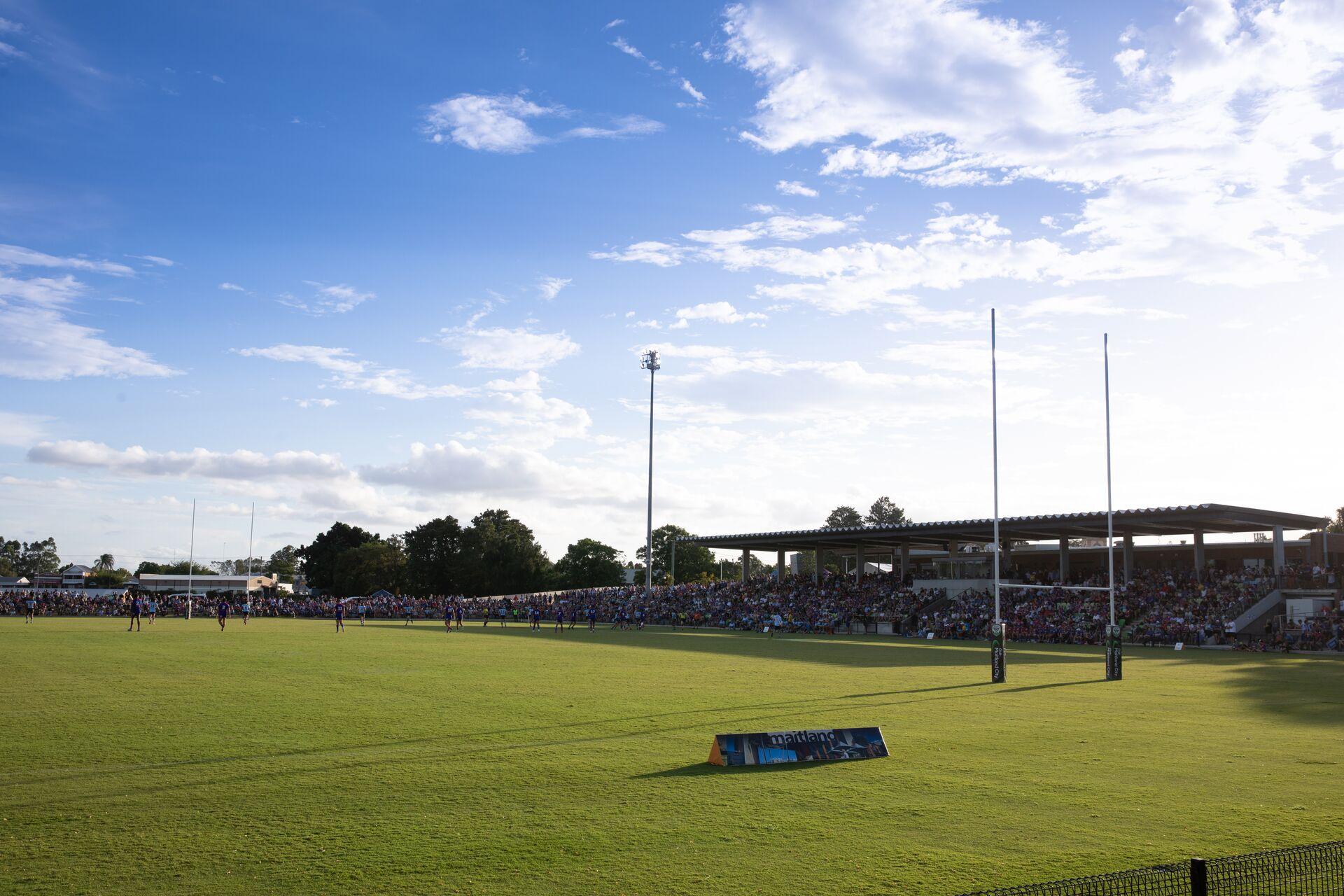 Newcastle Knights v Cronulla Sharks